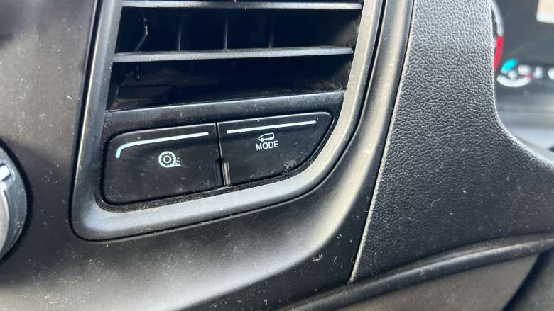 Ford Transit Custom 280 L1 Diesel Fwd 2.0 EcoBlue 105ps Low Roof Leader Van